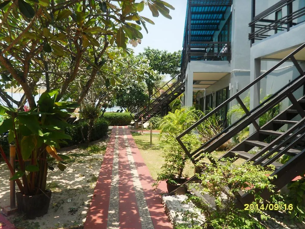 Maya Koh Lanta Resort