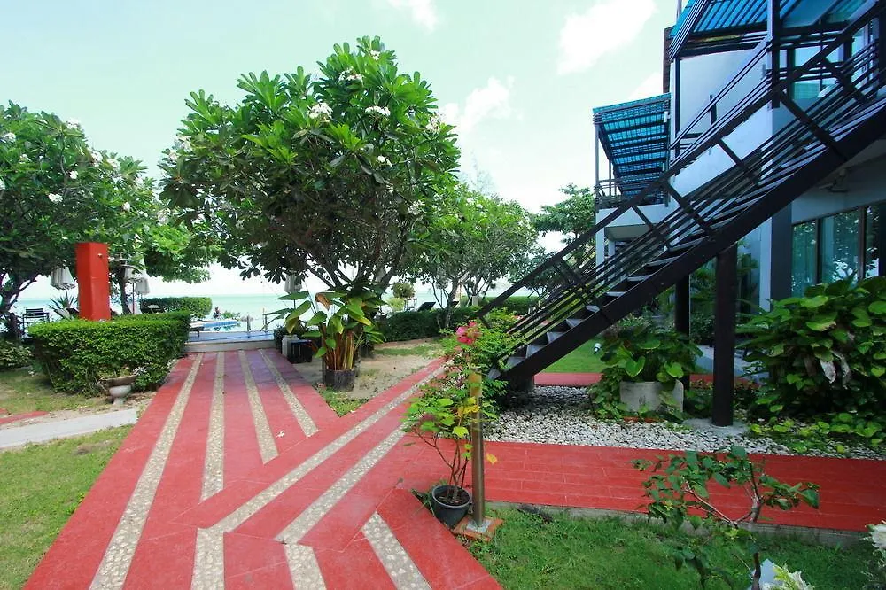 Maya Koh Lanta Resort