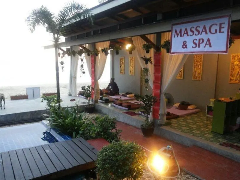 Maya Koh Lanta Resort